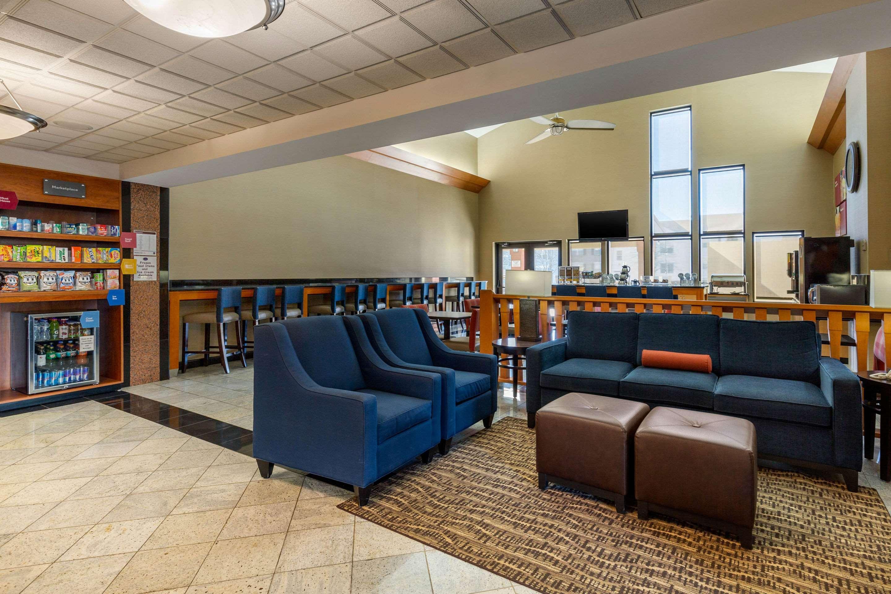 Holiday Inn Express & Suites Leesburg - Historic District By Ihg Exterior foto